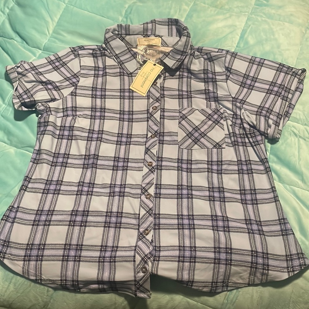 Plaid Button-Up Shirt 1XL